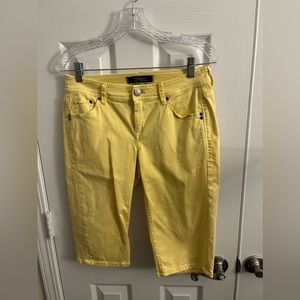 Tommy Bahama Denim Bermuda Yellow - Size 4